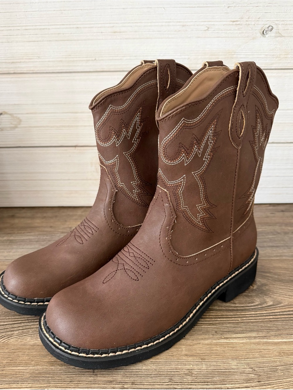 Roper Women's Brown Western Stitch-Detail Pull-On Boots